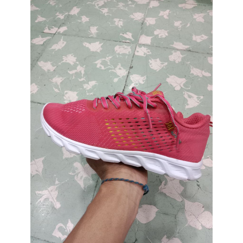 Sepatu Running 361 Wanita Second Original(36)