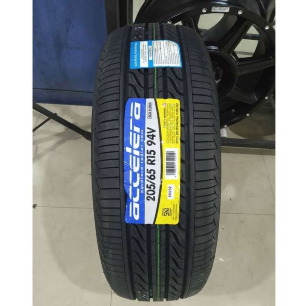 ban mobil R15 205/65 R15 accelera