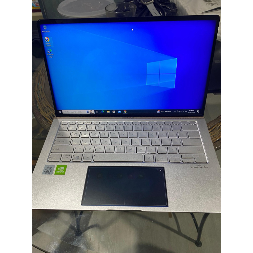 Laptop Asus ZenBook UX434FLC