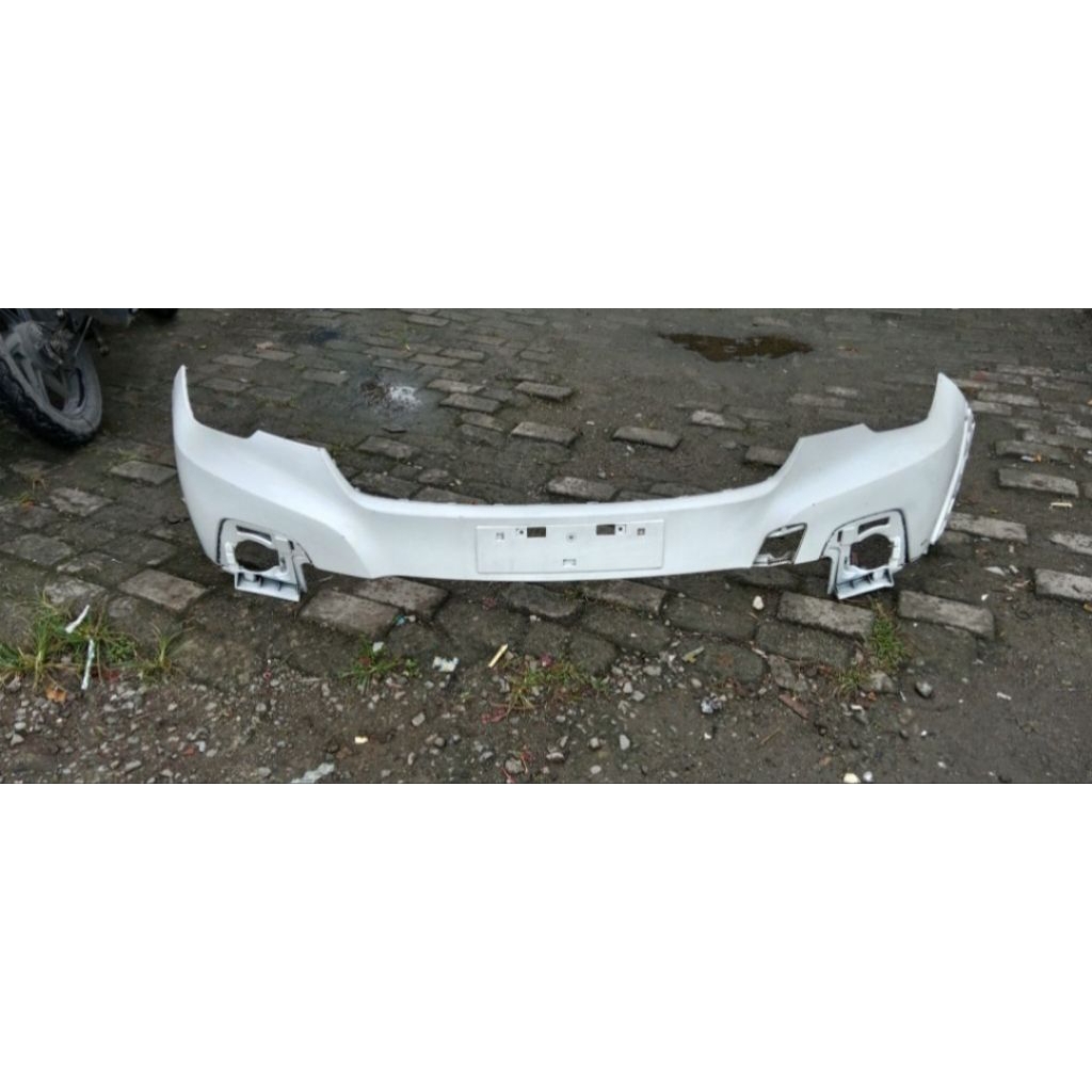 bumper suzuki XL 7 bagian atas