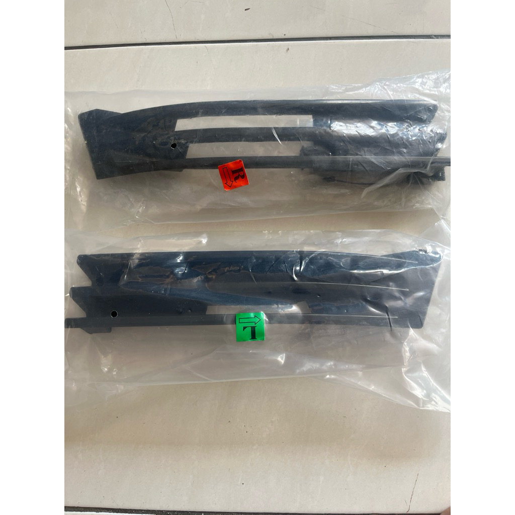 Tutup towing W202 Cover towing bumper W202 C180 C200 C230 classic