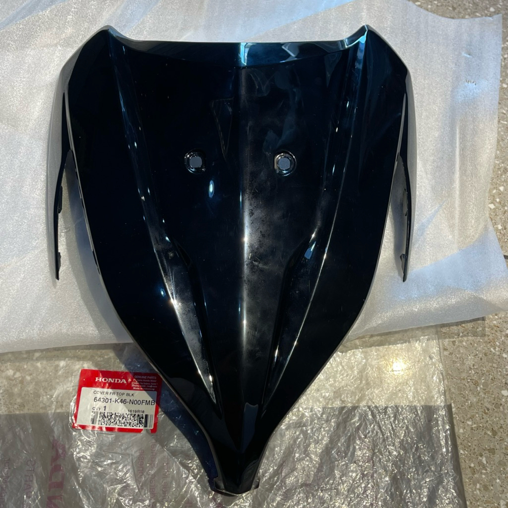 COVER BODY TAMENG PANEL DASI DEPAN VARIO 110 FI K46 HITAM ORIGINAL AHM 64301 K46 N00FMB