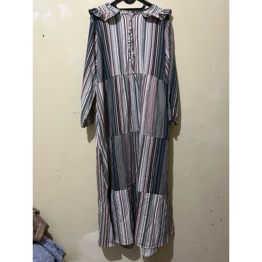 gamis wanita garis garis abu pink