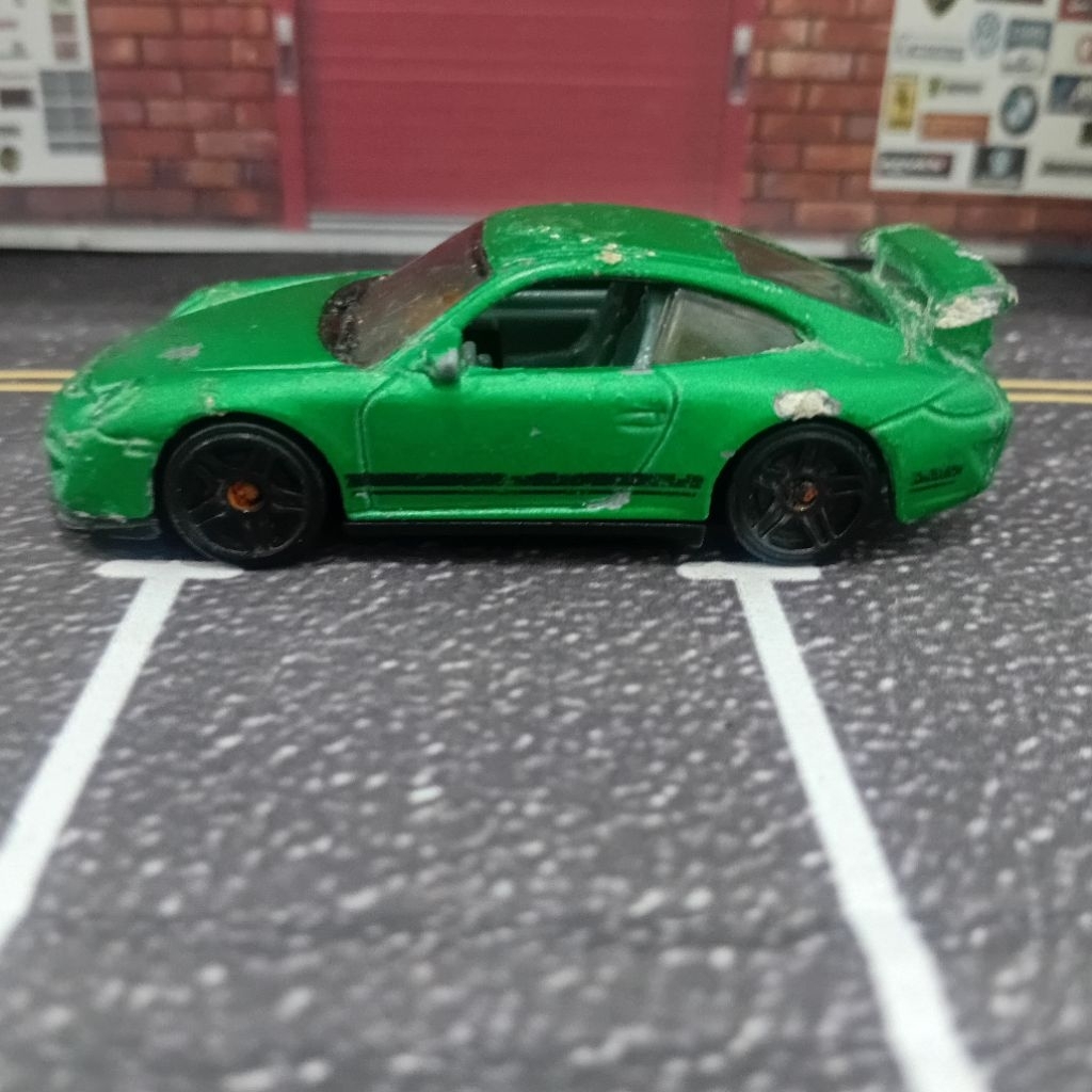 Hotwheels Porsche 911 GT3 RS Matte Green Very Rare