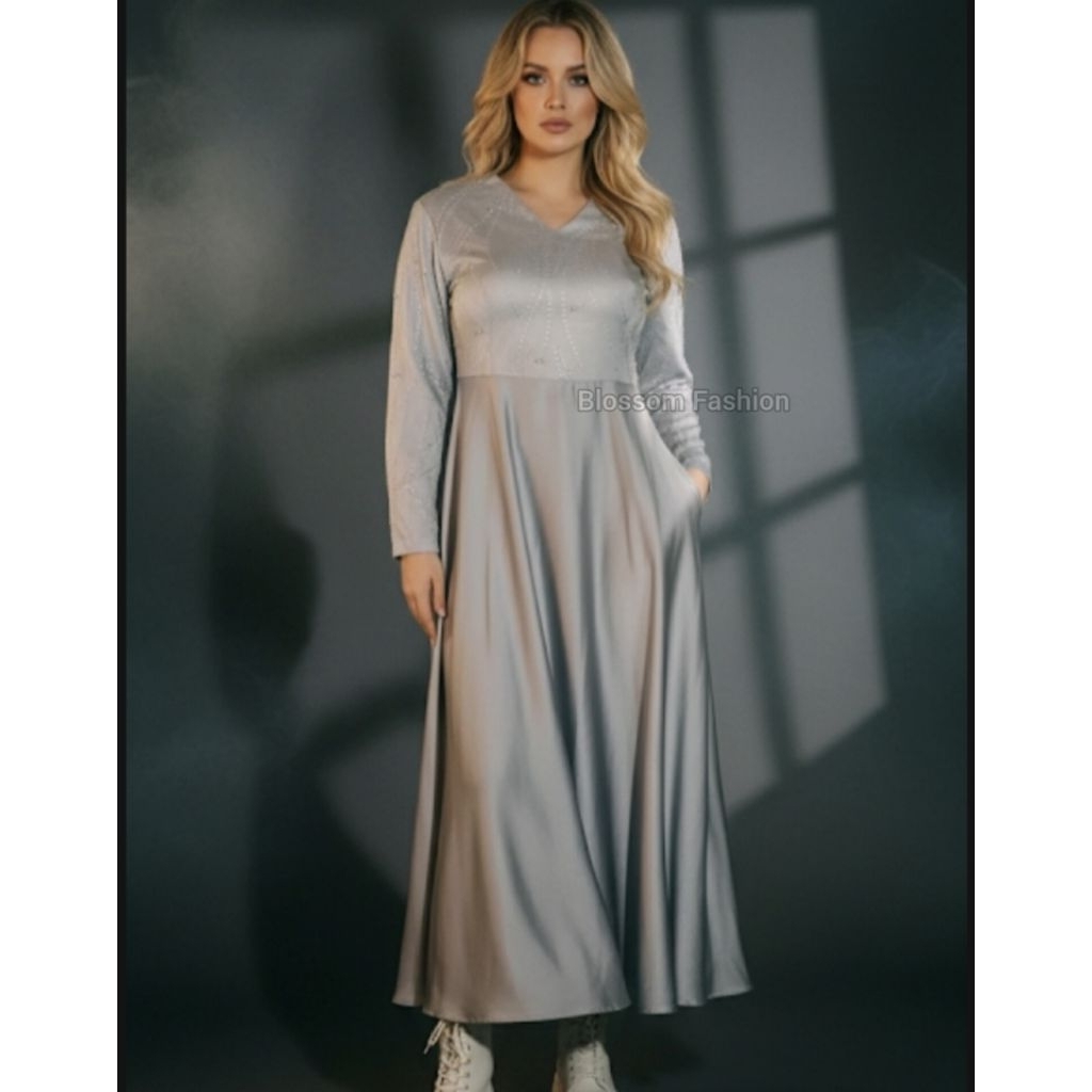 Dress Satin Silk Premium Silver Gaun Panjang Elegan Lengan Panjang Satin Maxi Kondangan