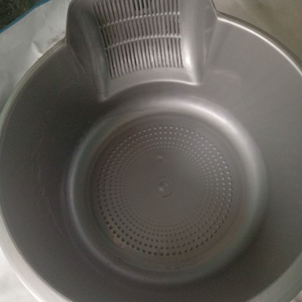 tempat cuci beras plastik