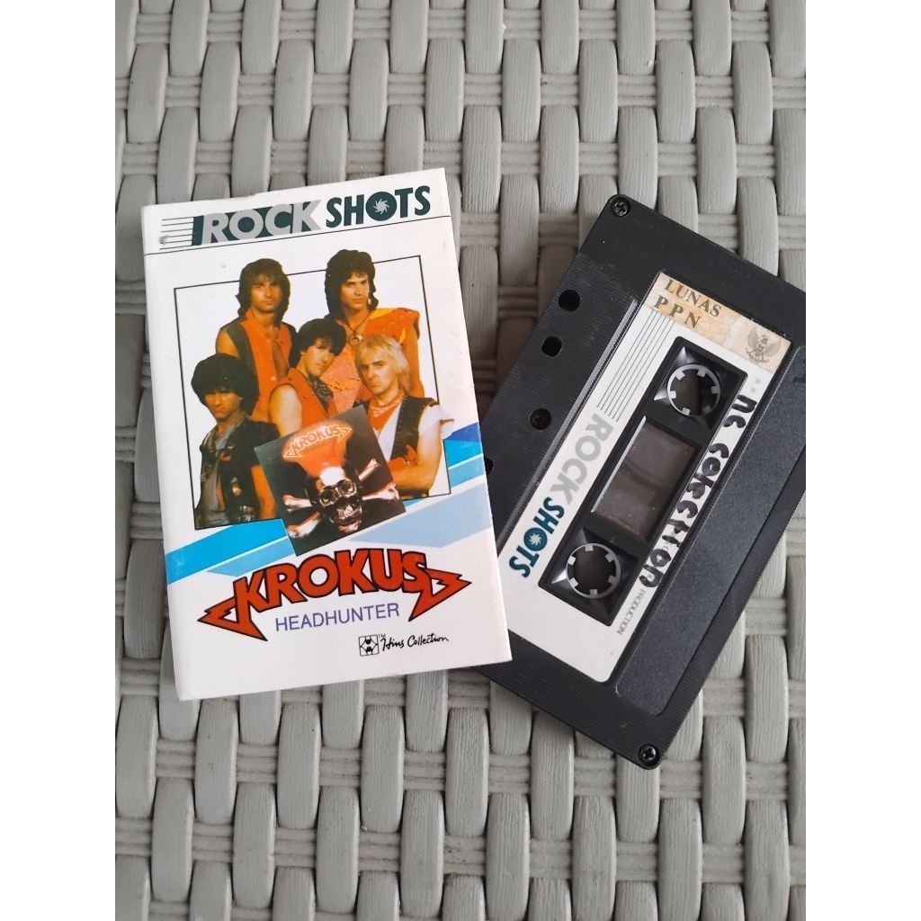 Kaset Pita Rockshot Band Krokus
