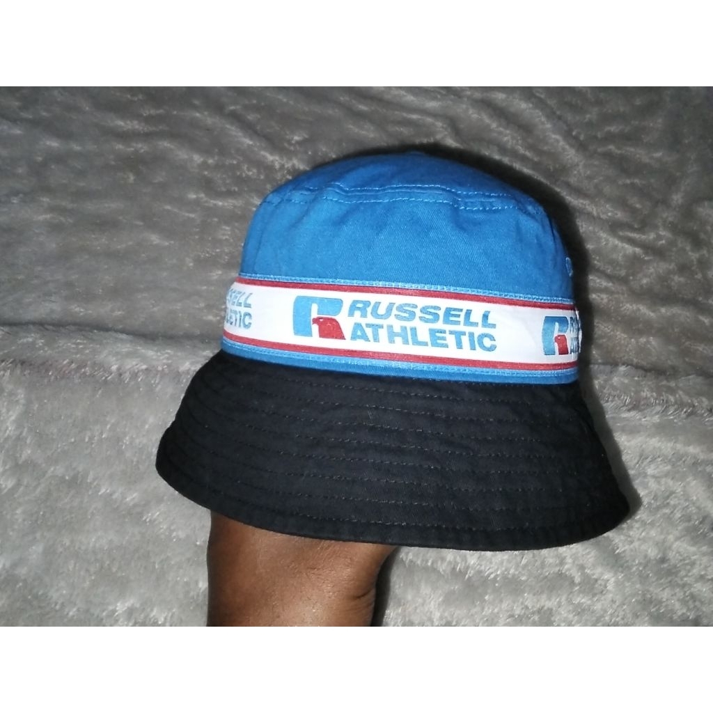 Topi Bucket RUSSELL ATHLETIC size 55 - 56cm Second
