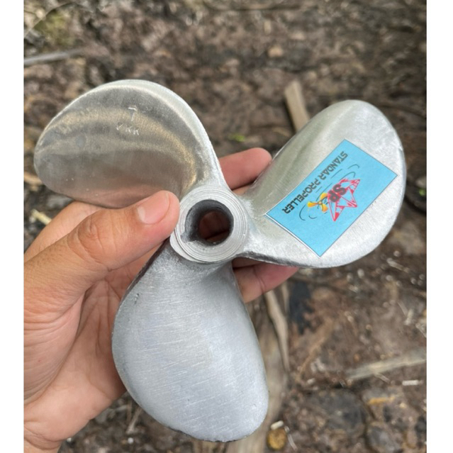 baling-baling perahu nelayan 3 daun tipe D7