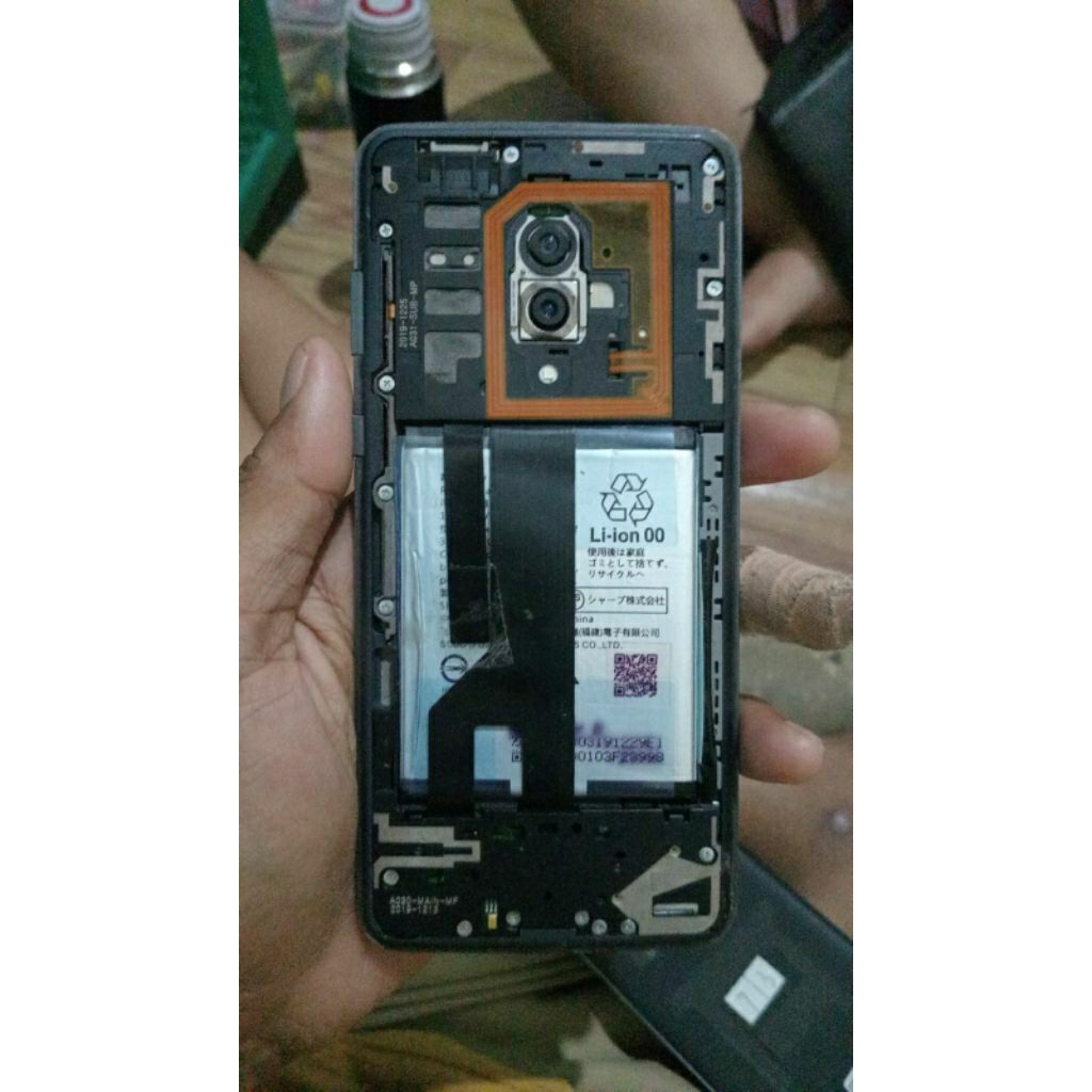 sharp Aquos zero 2 matot