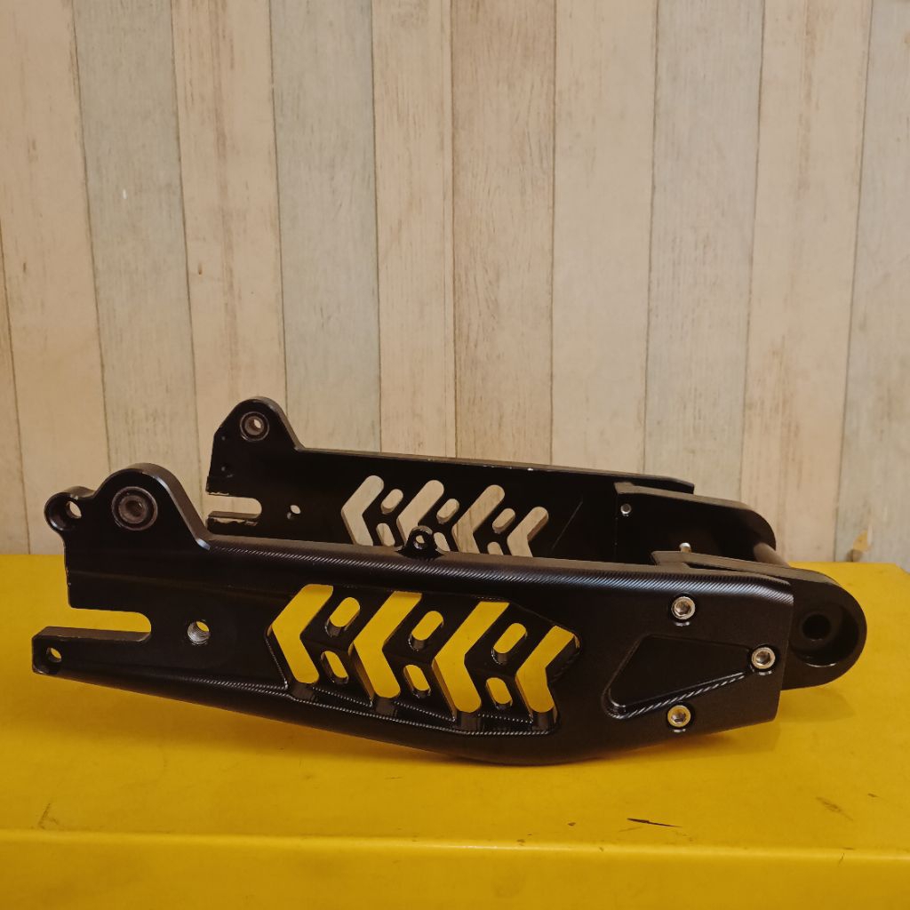 SWING ARM MOTOR LISTRIK SECOND/BEKAS
