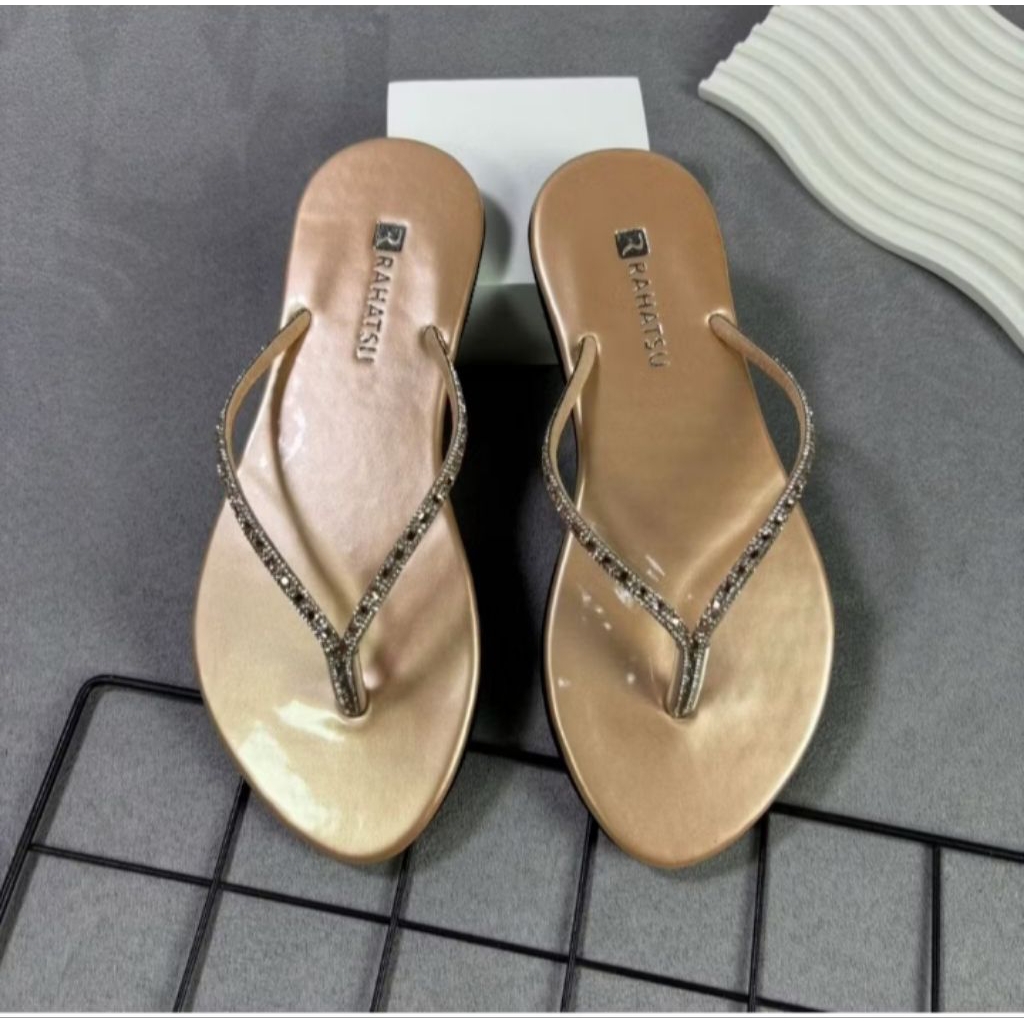 Sandal Jepit Teplek Wanita Bahan Karet