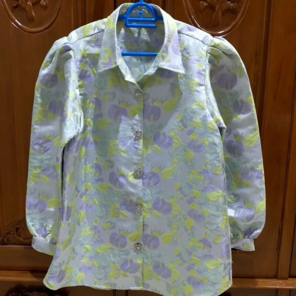 Benang jarum couture