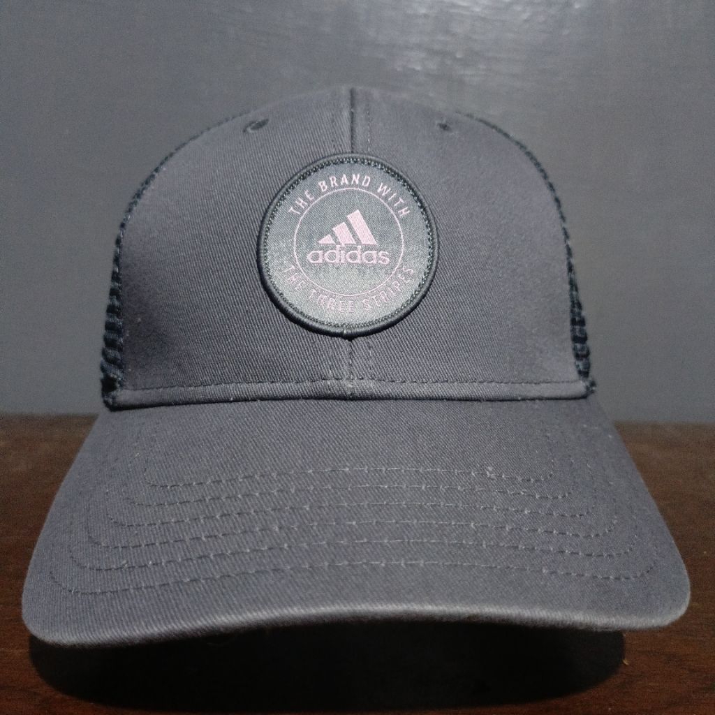 Topi Tracker Adidas Jaring Second