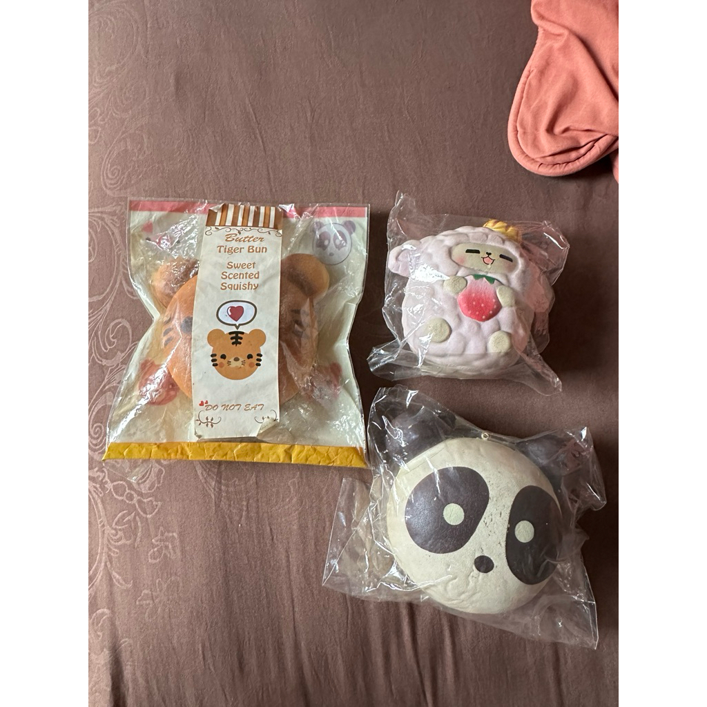 Preloved squishy ( take all )