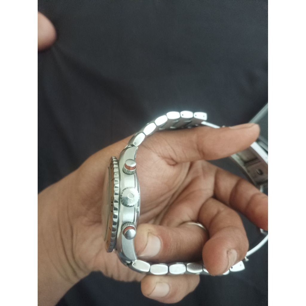 jam tangan omega seamaster 007 James bond limited edition