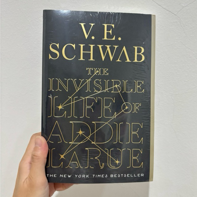 The Invisible Life of Addie Larue - PB US - NEW, Sealed