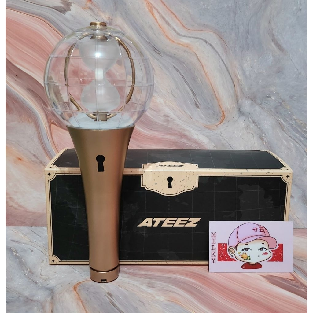 [READYSTOCK, SEALED. BISA INSTANT] Ateez Official Lightstick Ver. 2. LIGHTSTICK ATEEZ. LIGHTNY 100% 