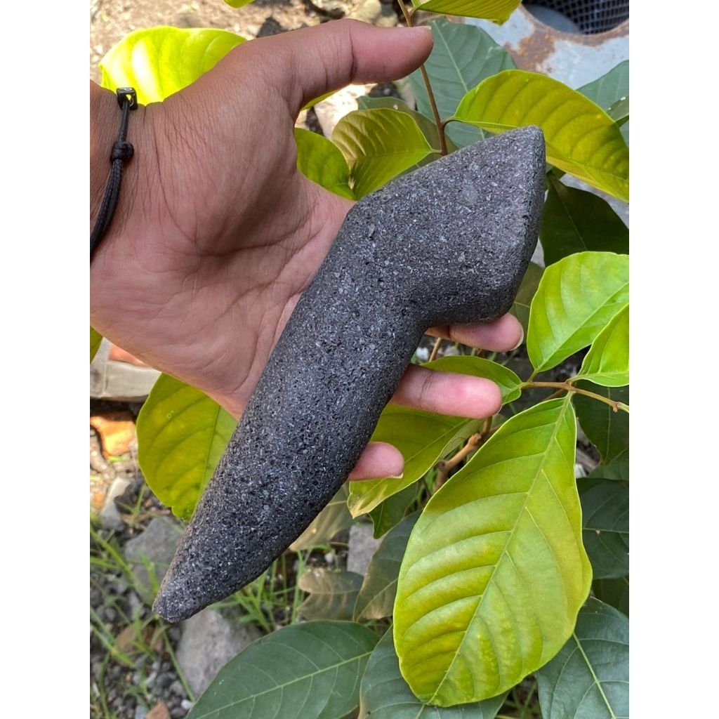 ULEKAN BATU ASLI MERAPI