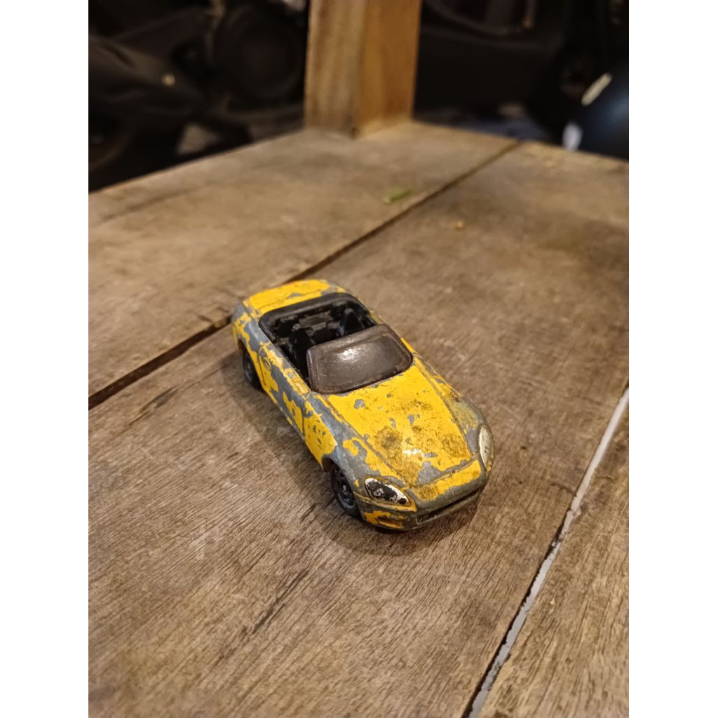 Tomica Honda S2000 Yellow Junk (Loose)