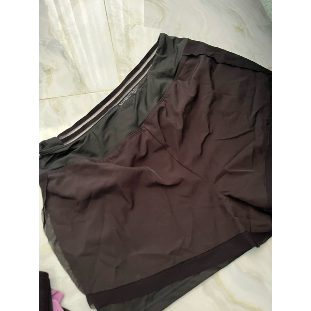 preloved celana olahraga pendek