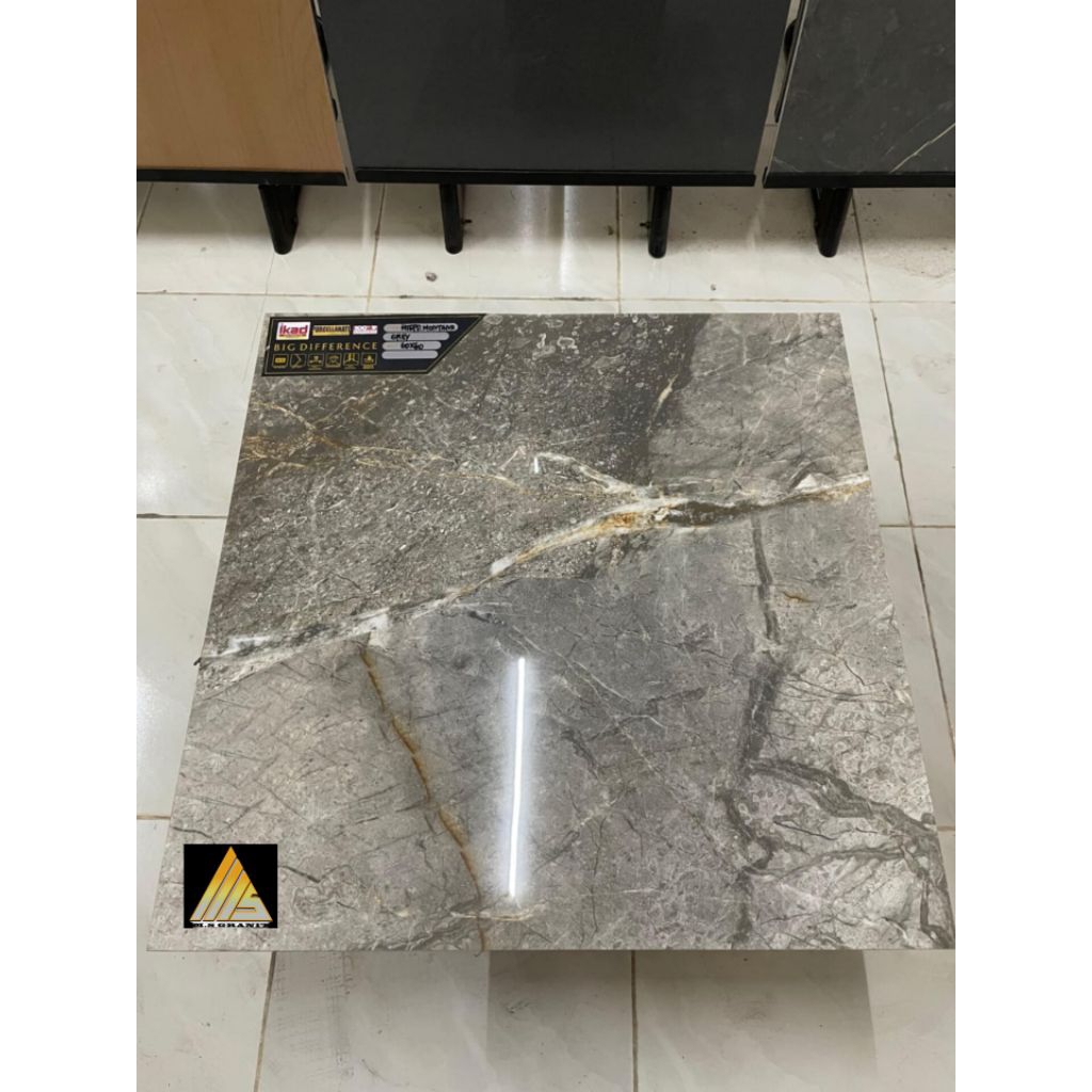 GRANIT IKAD 60X60 MONTANA GREY