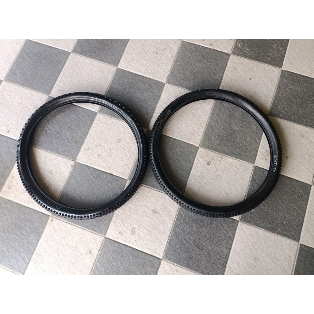 Ban Entity Spiderbait 27,5×2,25 second