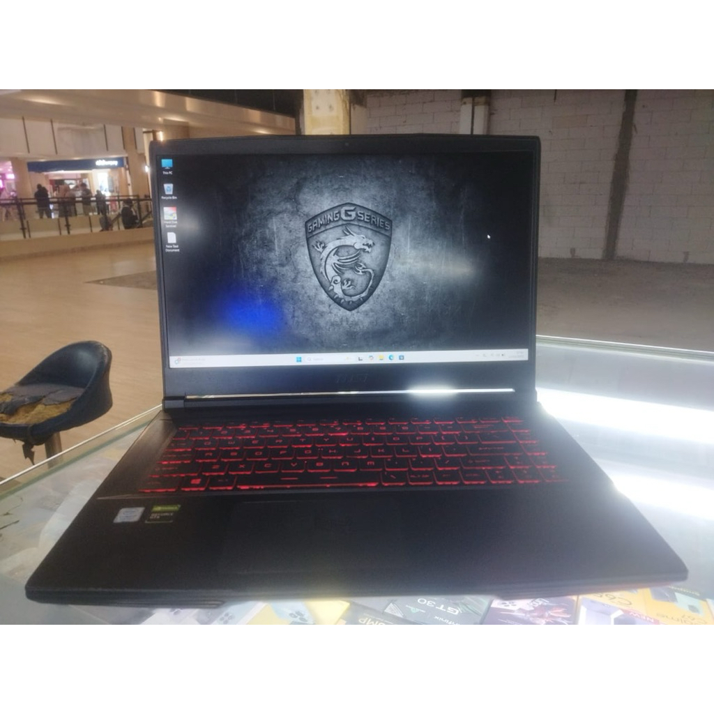 Laptop MSI Gaming GF63 Thin 9SCSR