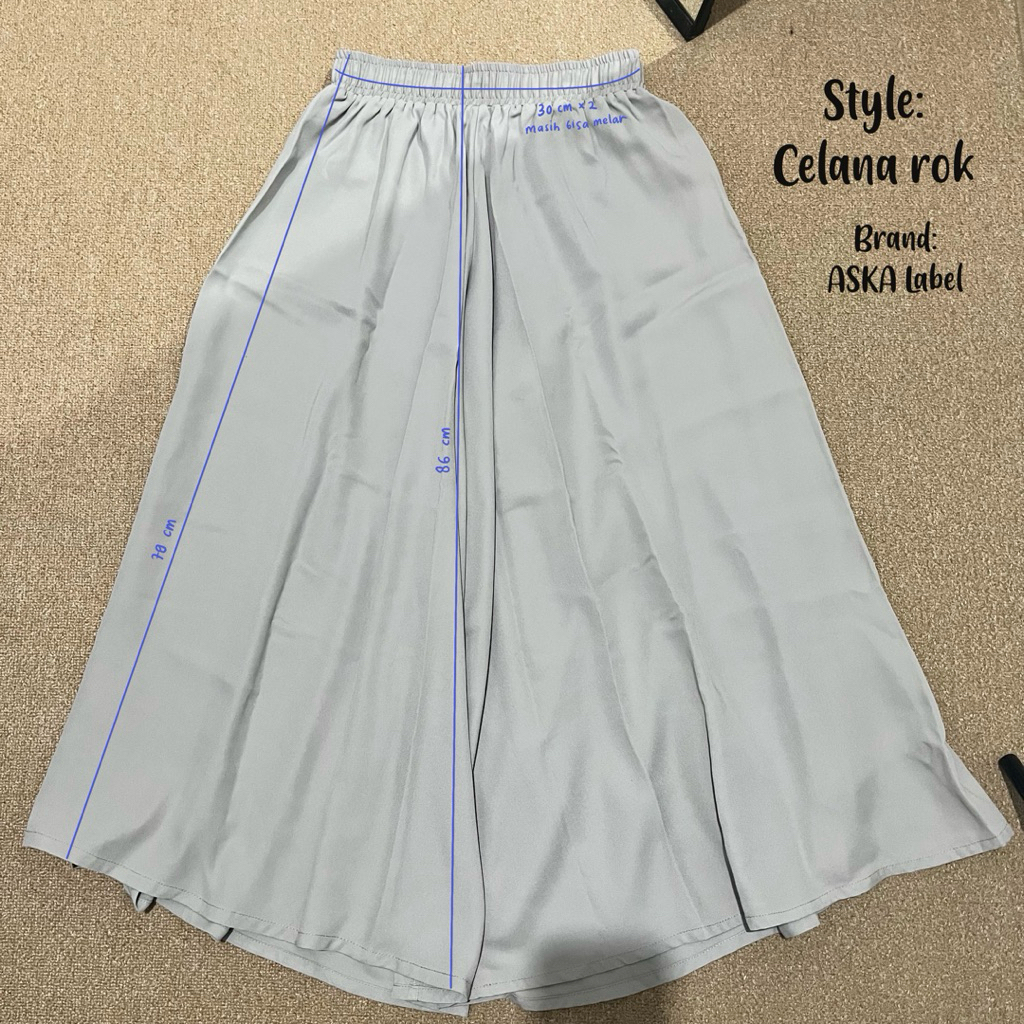 Preloved ASKA LABEL Celana Rok Wanita Warna Natural