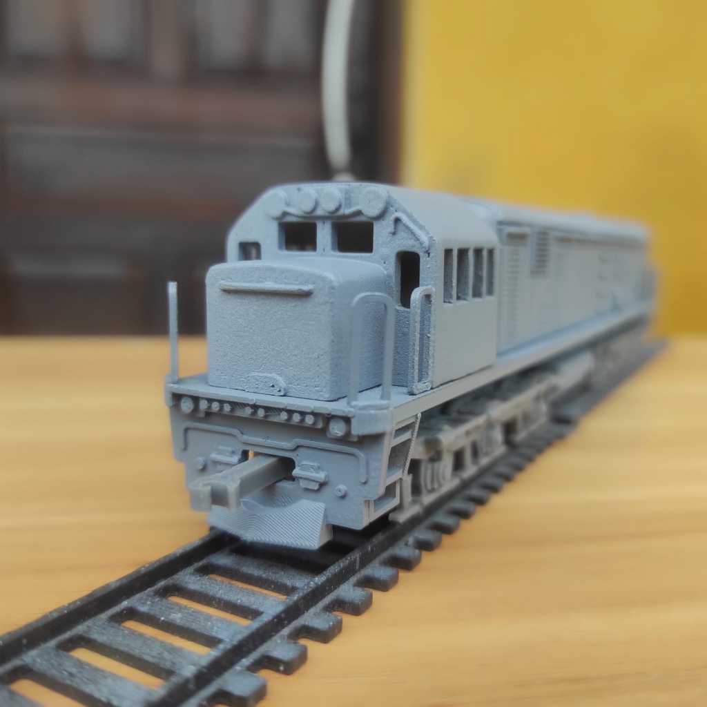 Miniatur kereta api lokomotif CC201 Unpaint