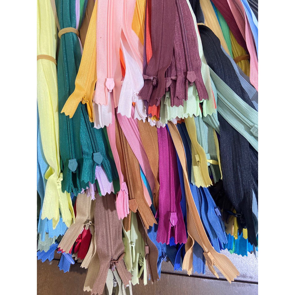 [Per PCS] Ritsleting Jepang YEE 25cm Resleting Baju Kualitas Premium •NORIA STORE•