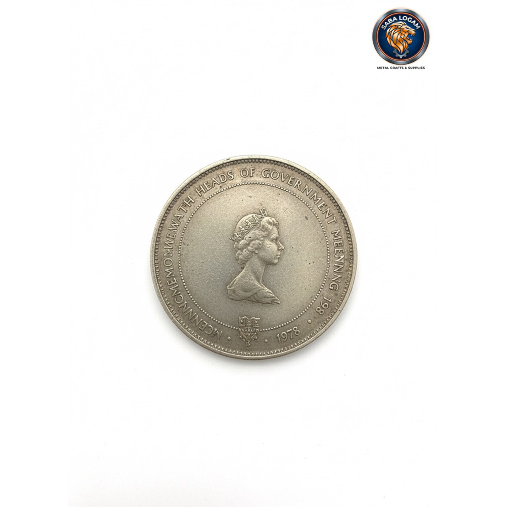 KOIN_KUNO_QUEEN_ELIZABETH_II_1972