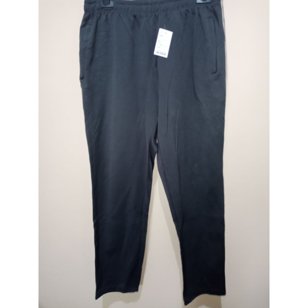 CELANA TRAINING PRELOVED