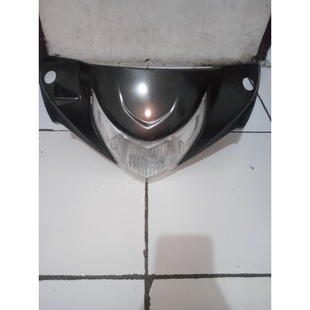 Batok Lampu Depan Suzuki Spin Original
