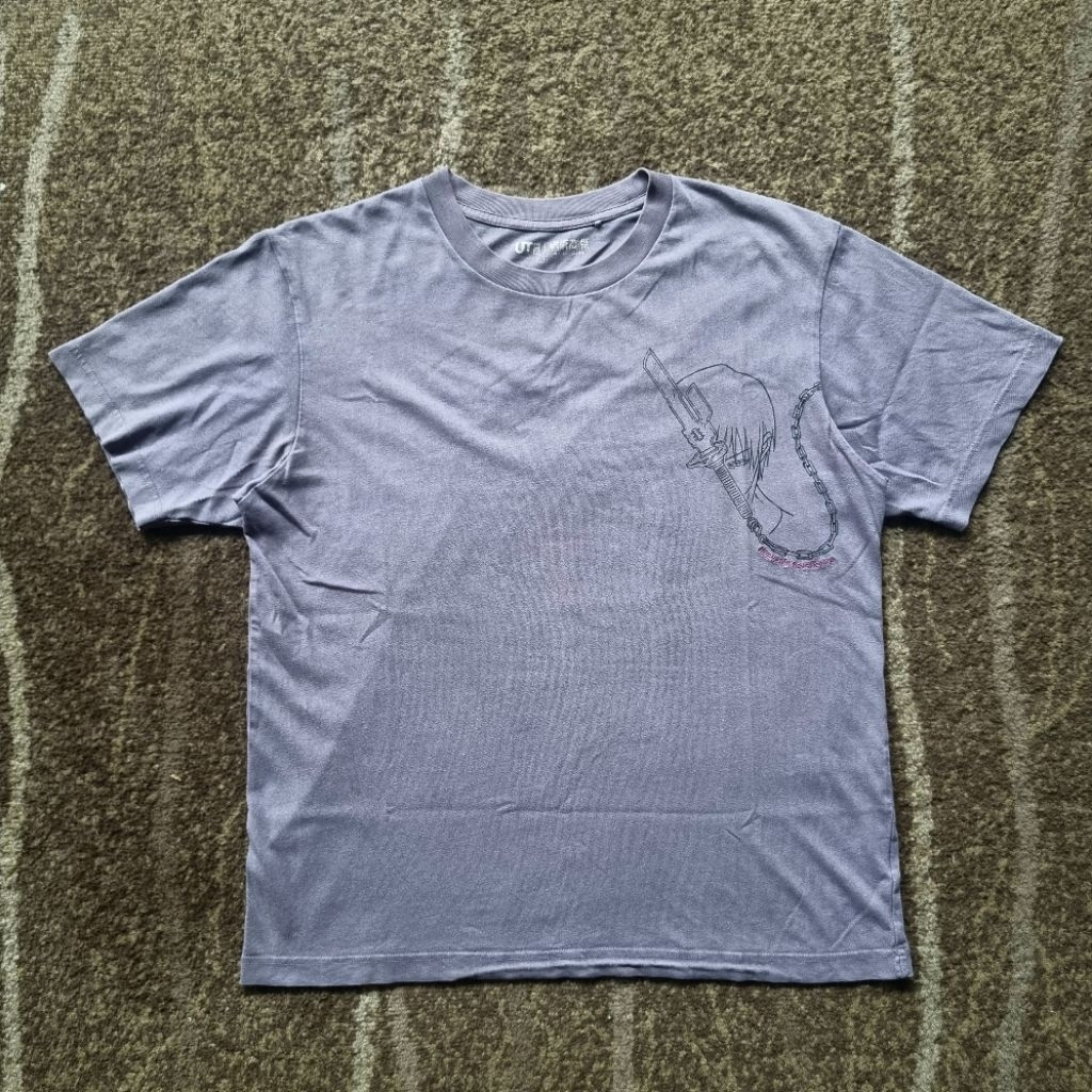 Kaos Uniqlo x Jujutsu Kaisen