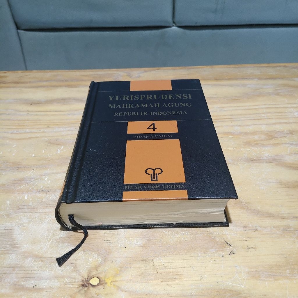 Buku Yurisprudensi Mahkamah Agung RI 4