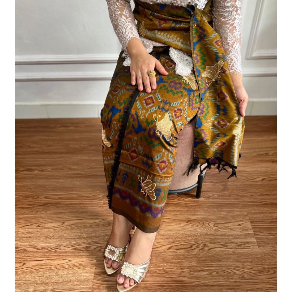 kain tenun endek tenun original kupu emas plus selendang // kamen endek bali