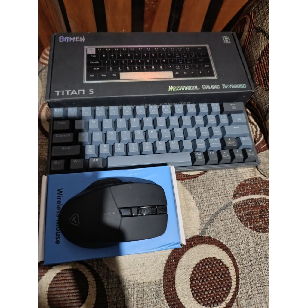 GAMEN Titan 5 RGB Kyboard Gaming Mechanical masih garansiMofii mouse wireless Gaming 1600Dpi RGB