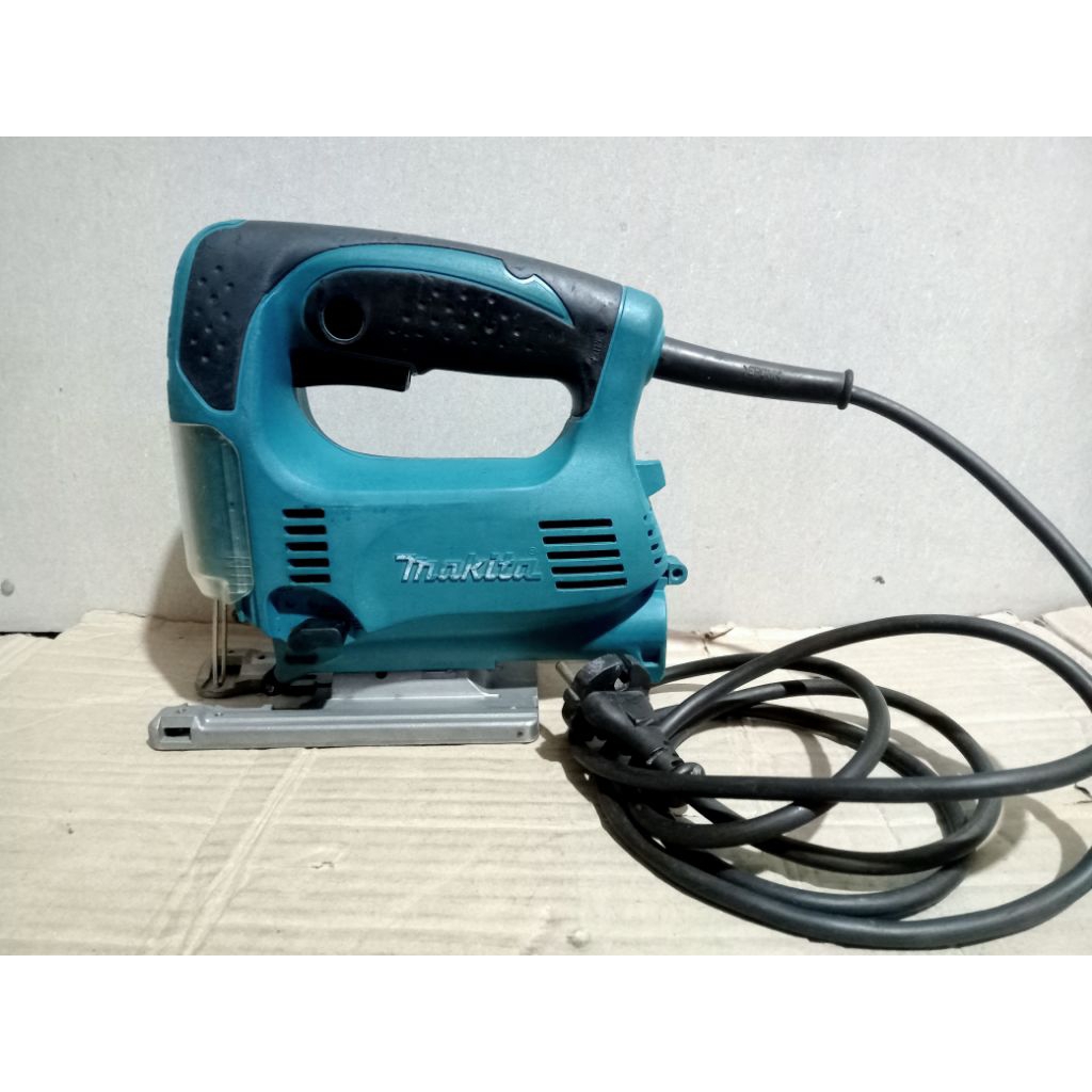 mesin jigsaw makita 4329 bekas