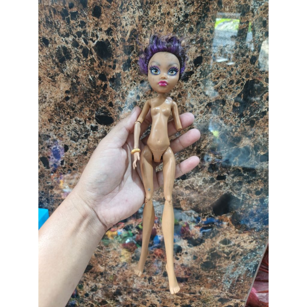 junk figure barbie doll monster high