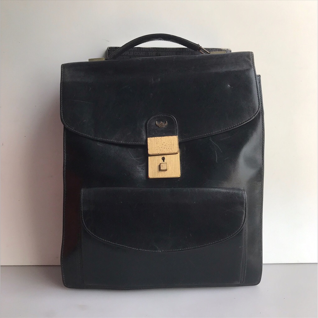 Vintage golden head germany black leather Satchel Bag Soulder Bag postman bag Made in germany  Witho