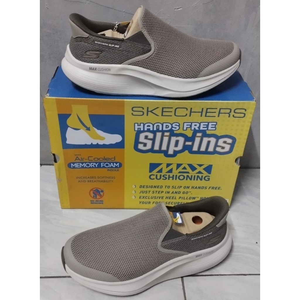 SKECHERS Go Walk Max Walker
