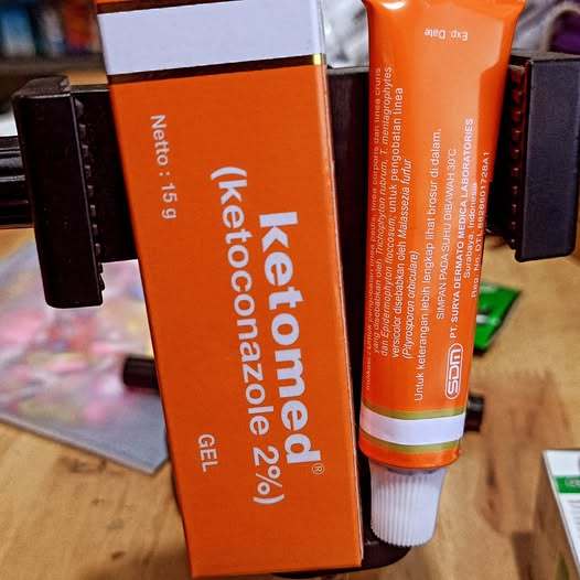 Ketomed Gel 15 Gram Ketokonazole 2% Salep Obat Jamur Kudis Kurap