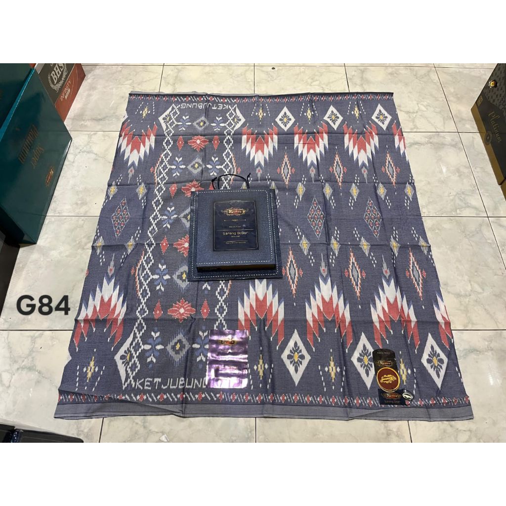 Sarung Ketjubung Goyor Red