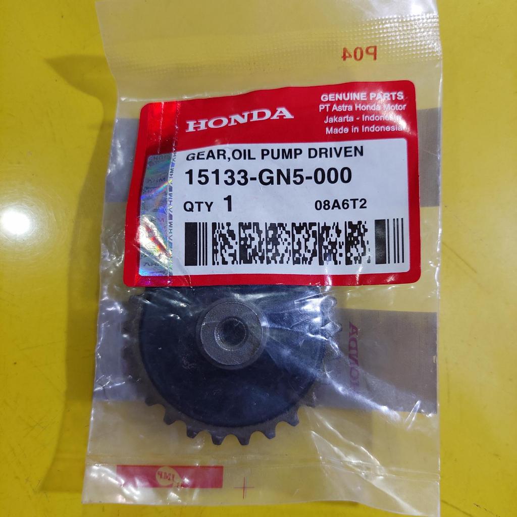 Gigi Pompa Oli Grand Supra