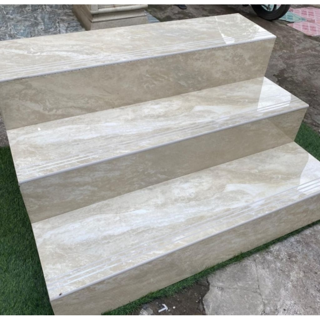 granit trap tangga ikad