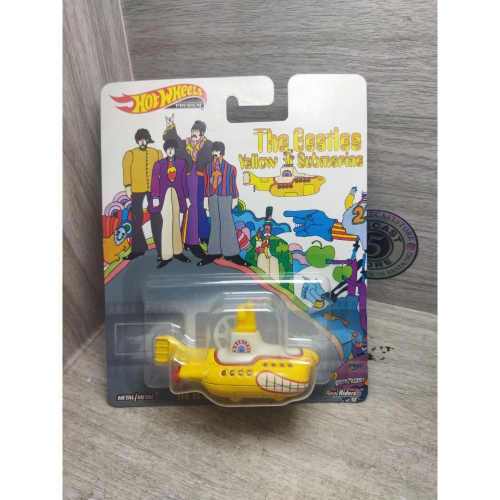 hotwheels premium the beatles yellow submarine