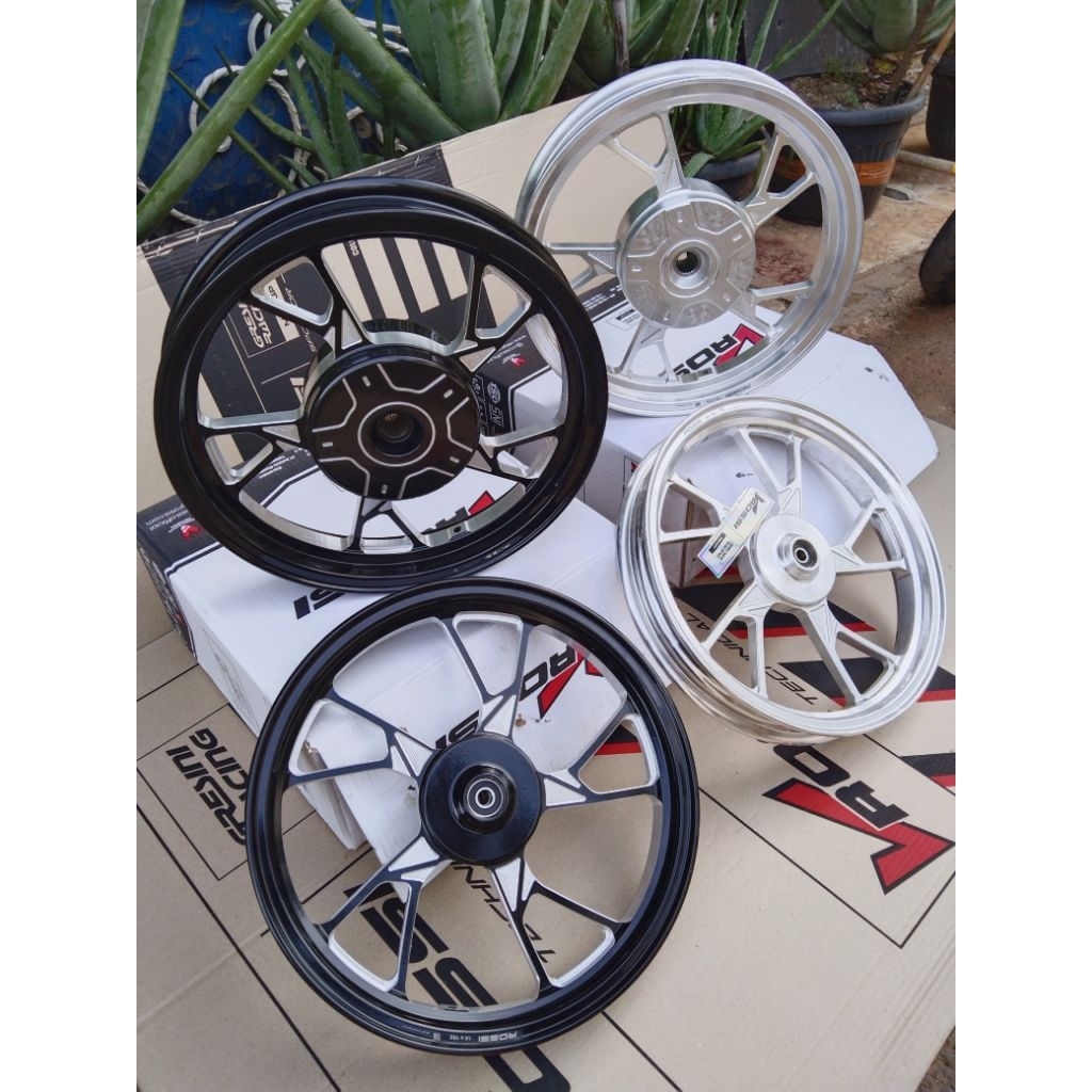 VELG PELAK RACING V ROSSI KATANA VARIO 125/150 BEAT SCOOPY VARIO 110 BEAT FI SCOOPY FI BEAT ESP SCOO