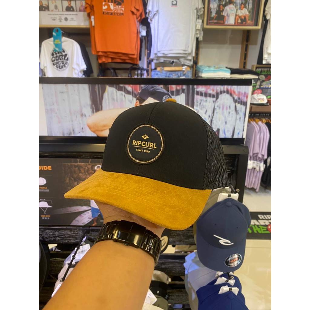 TOPI RIPCURL ORIGINAL 100% ROUTINE CURVE TRUCKER