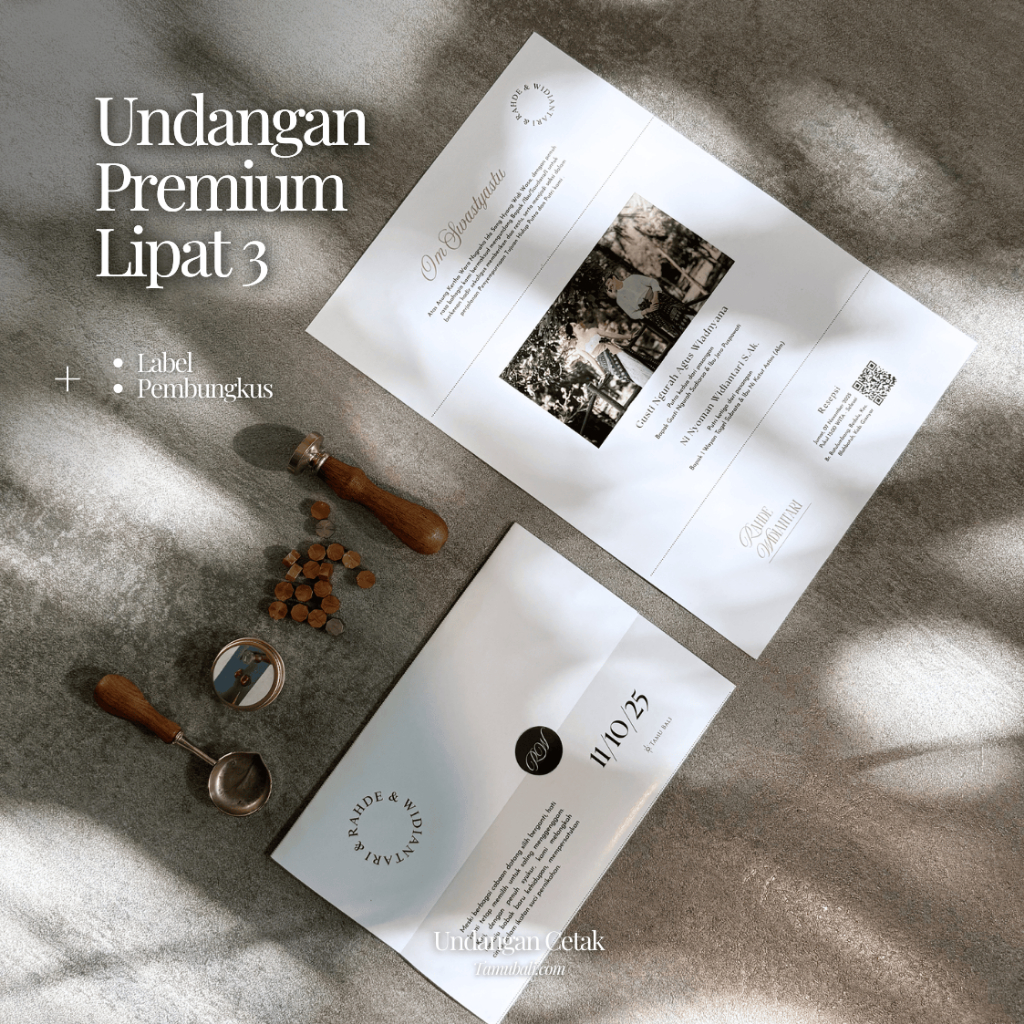 Undangan Premium Simple Aestetik Desain Lipat 3